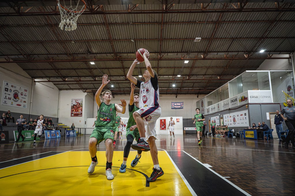APAB Sub-15 sai vitoriosa contra o São Bento do&nbsp;Sul