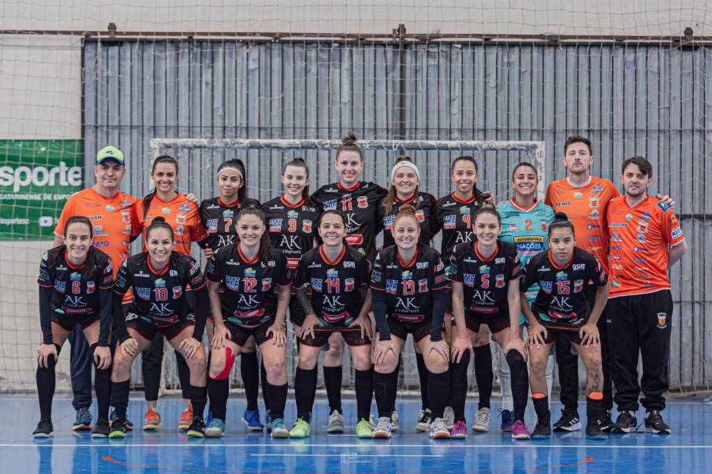 Nova Geração lidera Campeonato Catarinense de Futsal&nbsp;Feminino.