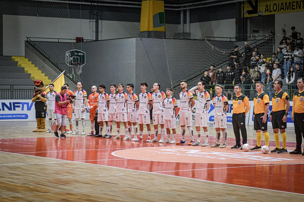Blumenau Futsal vendendo ingressos para jogo contra o Foz&nbsp;Catarata