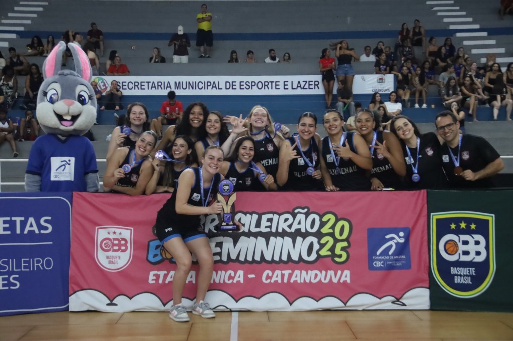 Basquete Feminino de Blumenau brilha no Brasileirão Sub-23 e garante a medalha de&nbsp;Bronze
